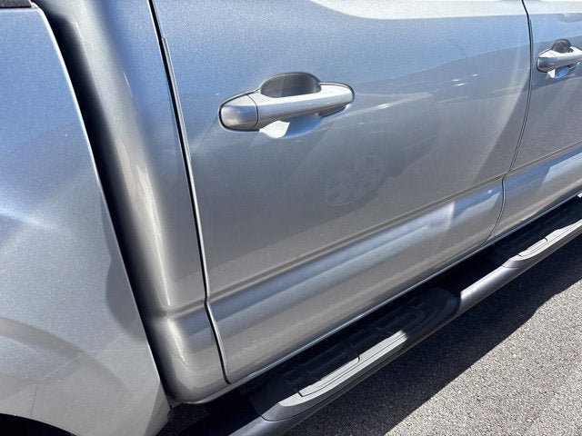Used 2022 Toyota Tacoma SR AWD/4WD image 14