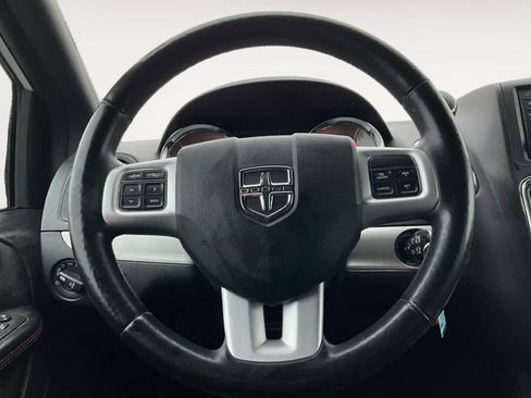 Used 2017 Dodge Grand Caravan GT image 14