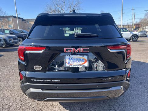 Used 2025 GMC Terrain Elevation image 6