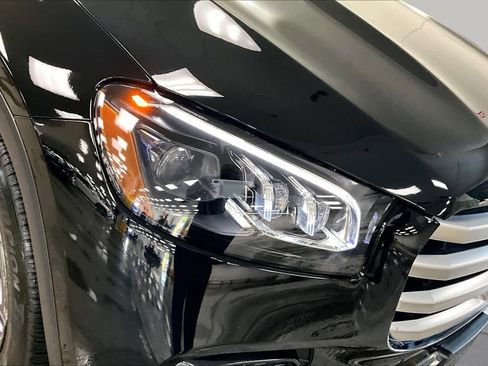 Used 2024 Mercedes-Benz GLS 450 4MATIC image 27