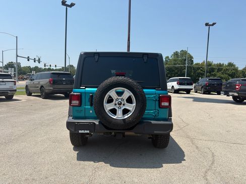 Used 2020 Jeep Wrangler Unlimited Sport S AWD/4WD image 4