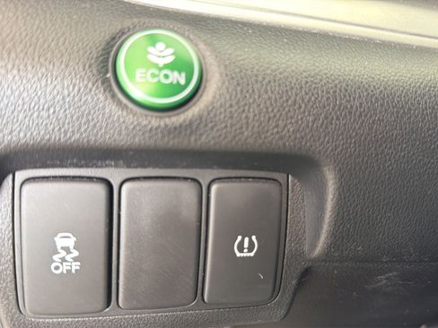 Used 2016 Honda CR-V EX image 21