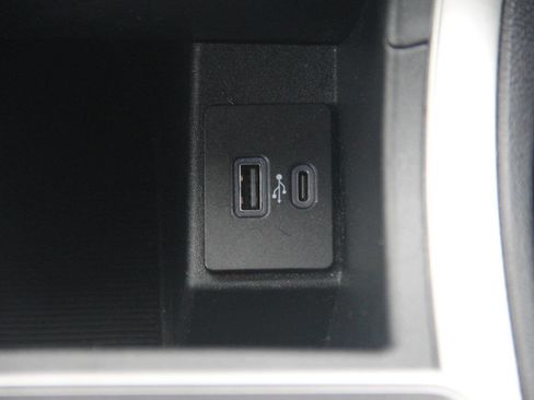 Used 2023 Ford Edge SEL image 18