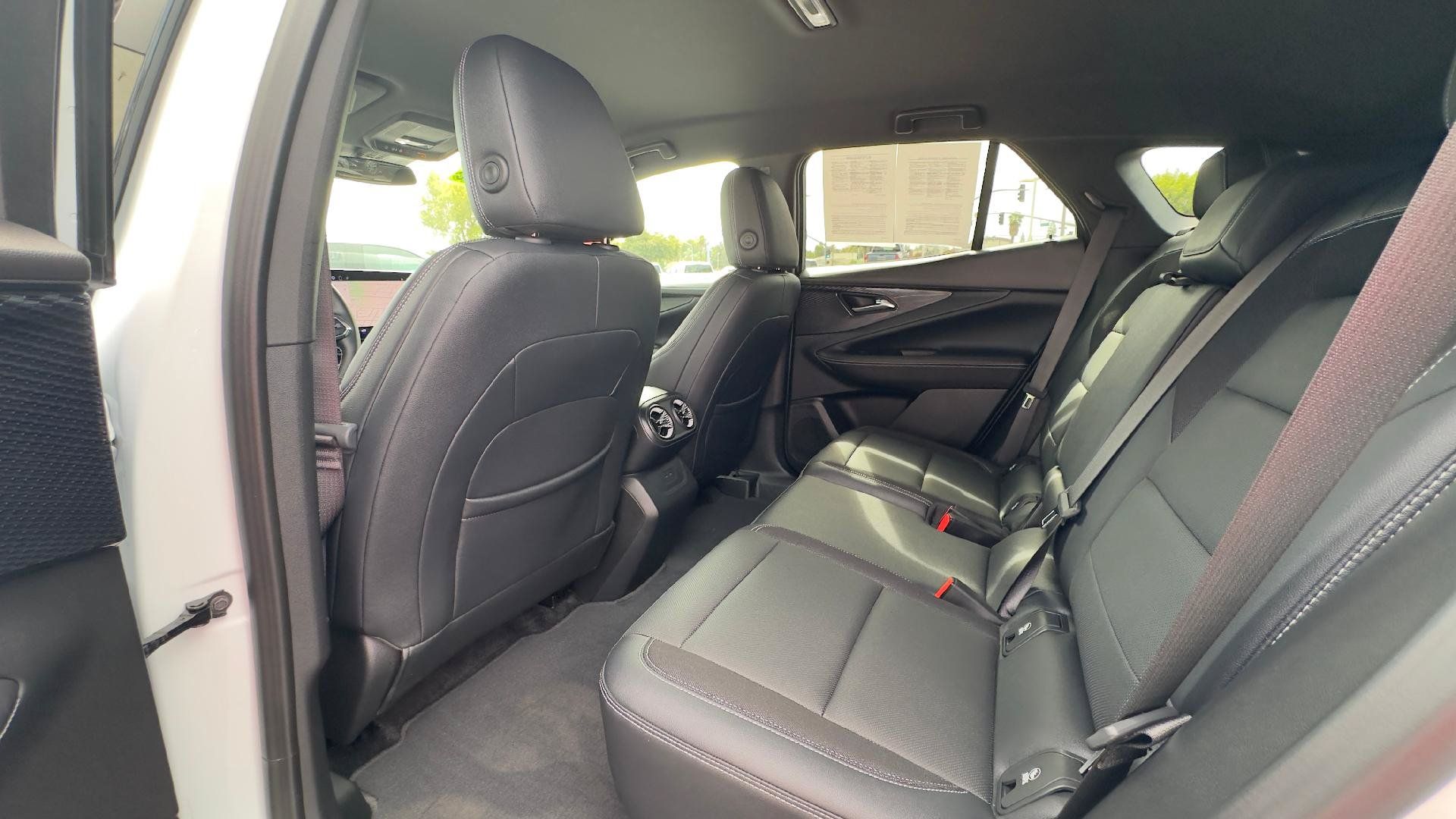 Used 2024 Chevrolet Blazer EV LT AWD/4WD image 7