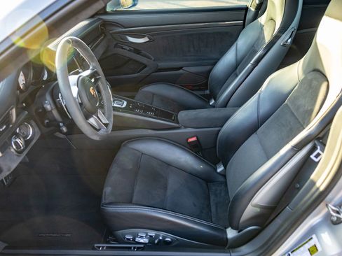 Used 2016 Porsche 911 GT3 RS image 14