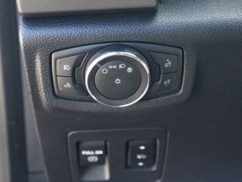 Used 2018 Ford F150 XLT w/ Equipment Group 301A Mid AWD/4WD image 17