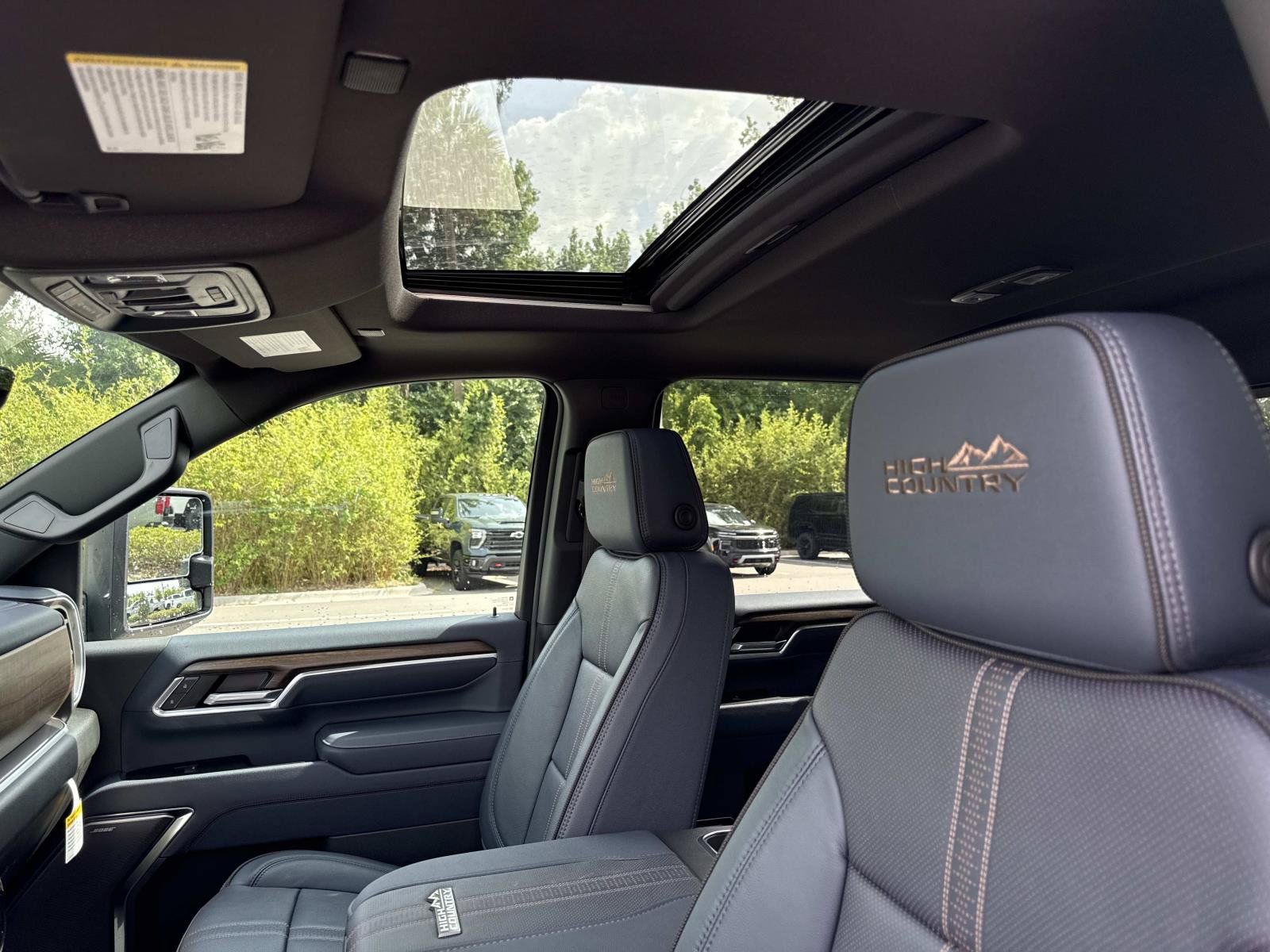 New 2026 Chevrolet Silverado 2500 High Country w/ High Country Premium Package AWD/4WD image 22