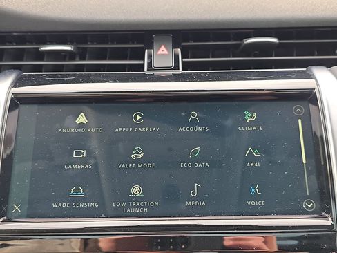 Used 2021 Land Rover Discovery Sport SE image 24