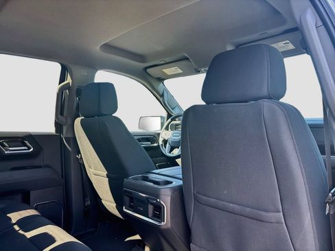 Used 2025 GMC Sierra 1500 Elevation RWD image 15