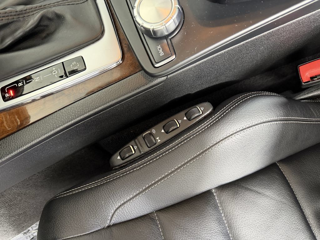 Used 2013 Mercedes-Benz E 350 Coupe image 41