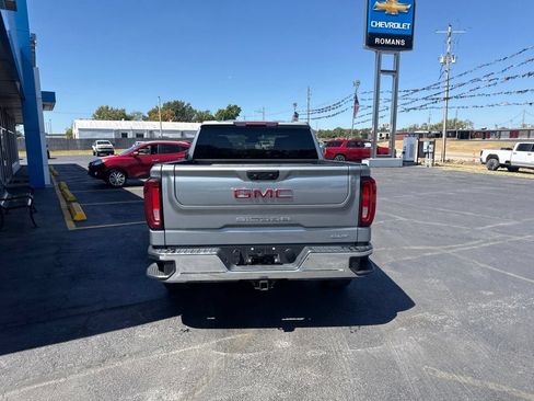 Used 2025 GMC Sierra 1500 SLT AWD/4WD image 5