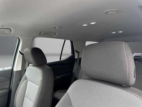 Used 2020 Chevrolet Traverse LS FWD image 14