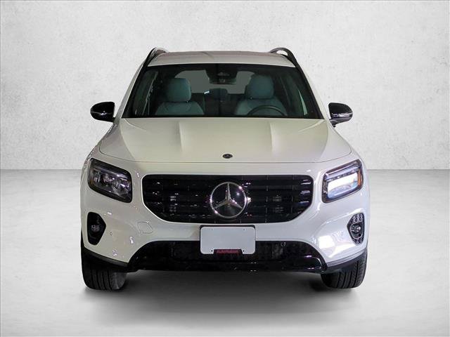 Used 2026 Mercedes-Benz GLB 250 image 2
