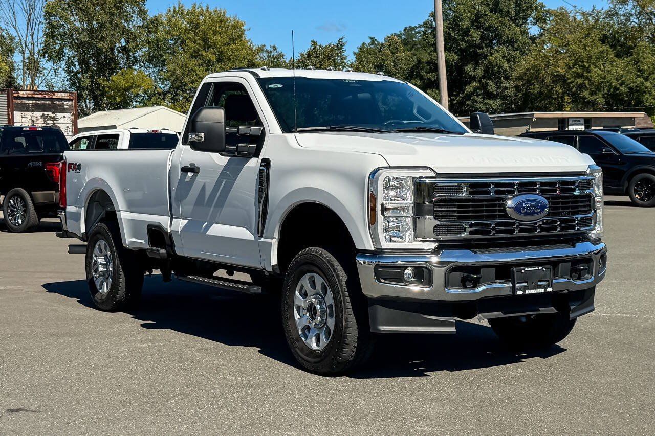 Used 2024 Ford F250 XLT w/ FX4 Off-Road Package AWD/4WD image 1