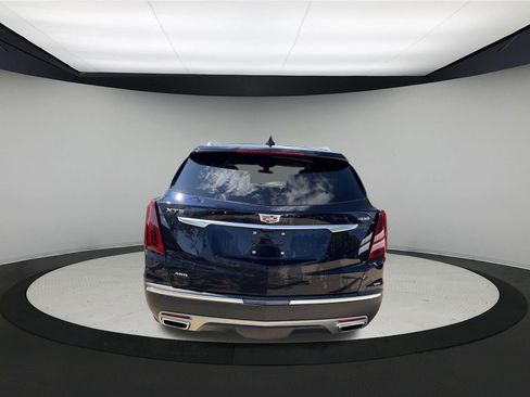 Used 2022 Cadillac XT5 Premium Luxury w/ Platinum Package AWD/4WD image 6
