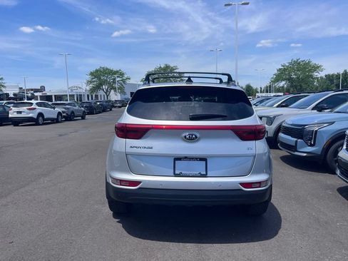 Used 2019 Kia Sportage EX w/ Option Group 040 AWD/4WD image 4