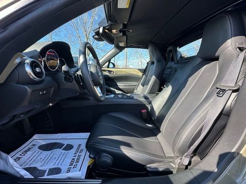 Used 2023 MAZDA MX-5 Miata Grand Touring w/ Weather Package image 23