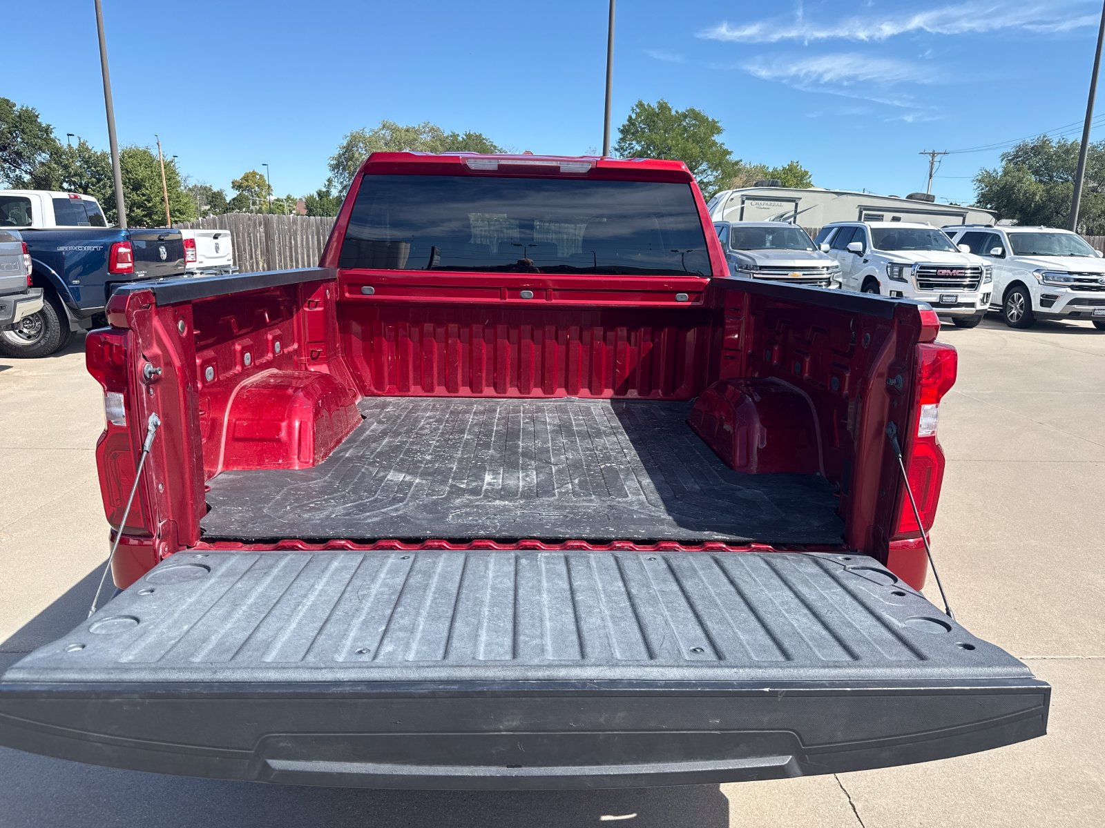 Used 2021 Chevrolet Silverado 1500 RST w/ LPO, Blackout Package AWD/4WD image 26