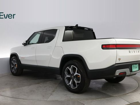 Used 2022 Rivian R1T Adventure image 14
