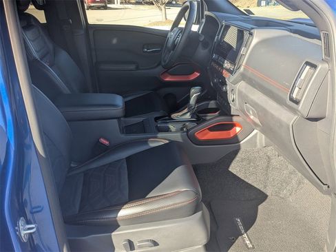 Used 2025 Nissan Frontier Pro-X w/ Pro Premium Package image 31