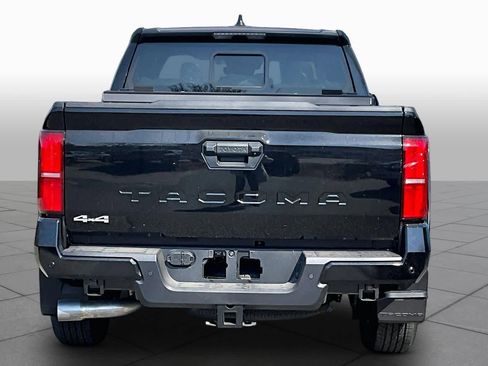 New 2026 Toyota Tacoma SR5 AWD/4WD image 4