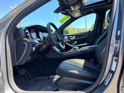 Used 2019 Mercedes-Benz E 300 image 10