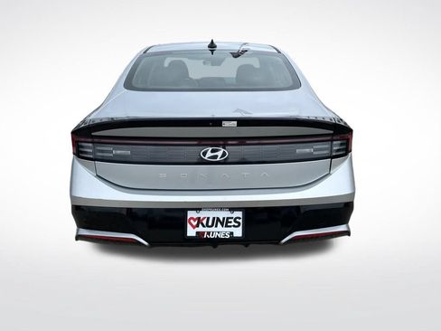 Used 2024 Hyundai Sonata SEL FWD image 7