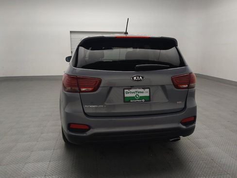 Used 2020 Kia Sorento LX image 6
