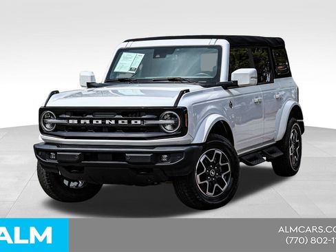 Used 2023 Ford Bronco Outer Banks AWD/4WD image 1