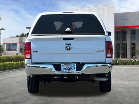 Used 2019 RAM 1500 Classic SLT AWD/4WD image 5