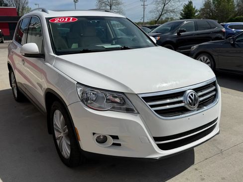 Used 2011 Volkswagen Tiguan S AWD/4WD image 2