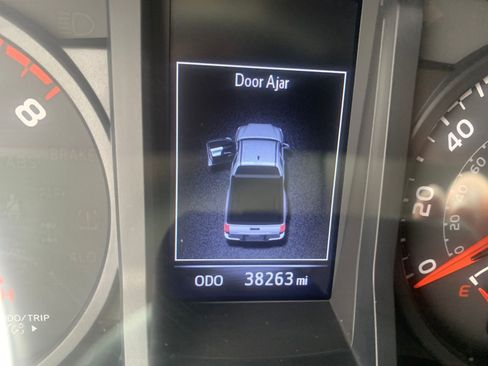 Used 2023 Toyota Tacoma SR image 19