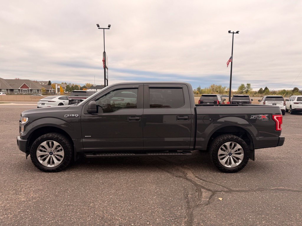 Used 2017 Ford F150 XL w/ Equipment Group 101A Mid AWD/4WD image 9