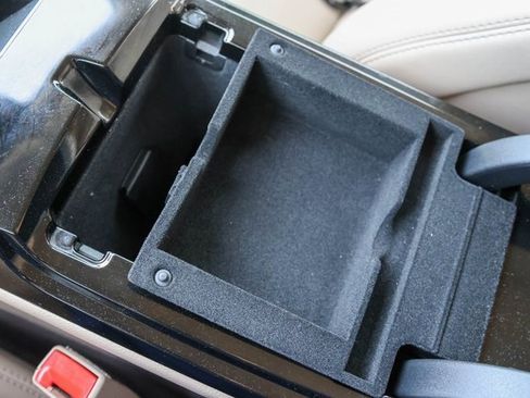 Used 2021 Lincoln Nautilus Reserve image 20