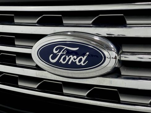 Used 2018 Ford Expedition Max Limited AWD/4WD image 39