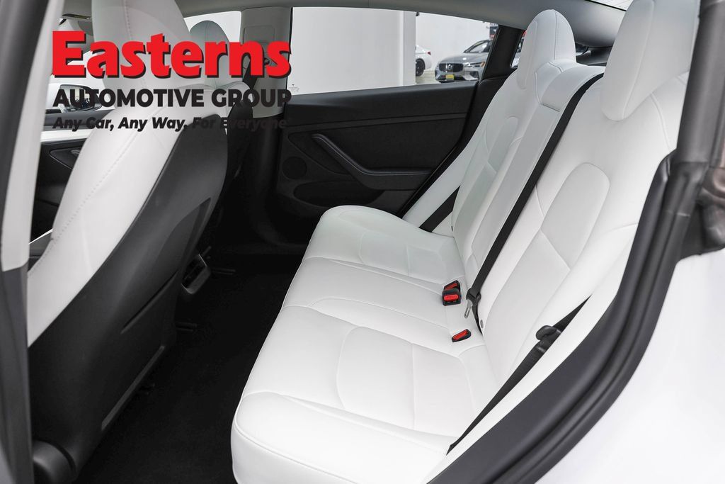 Used 2023 Tesla Model 3 Standard Range RWD image 16