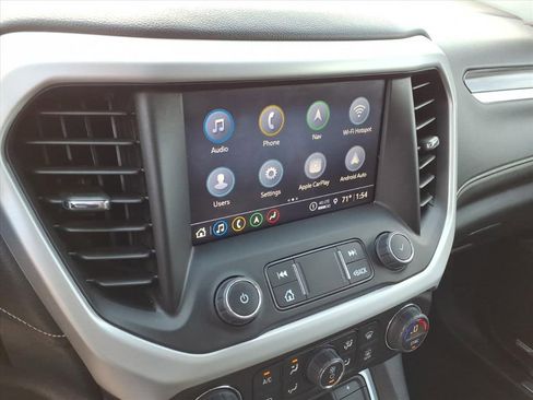 Used 2023 GMC Acadia SLT image 22