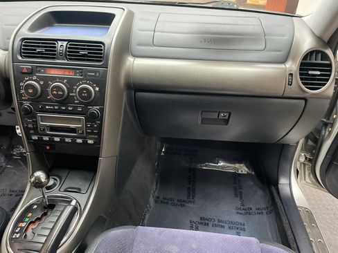 Used 2001 Lexus IS 300 image 37