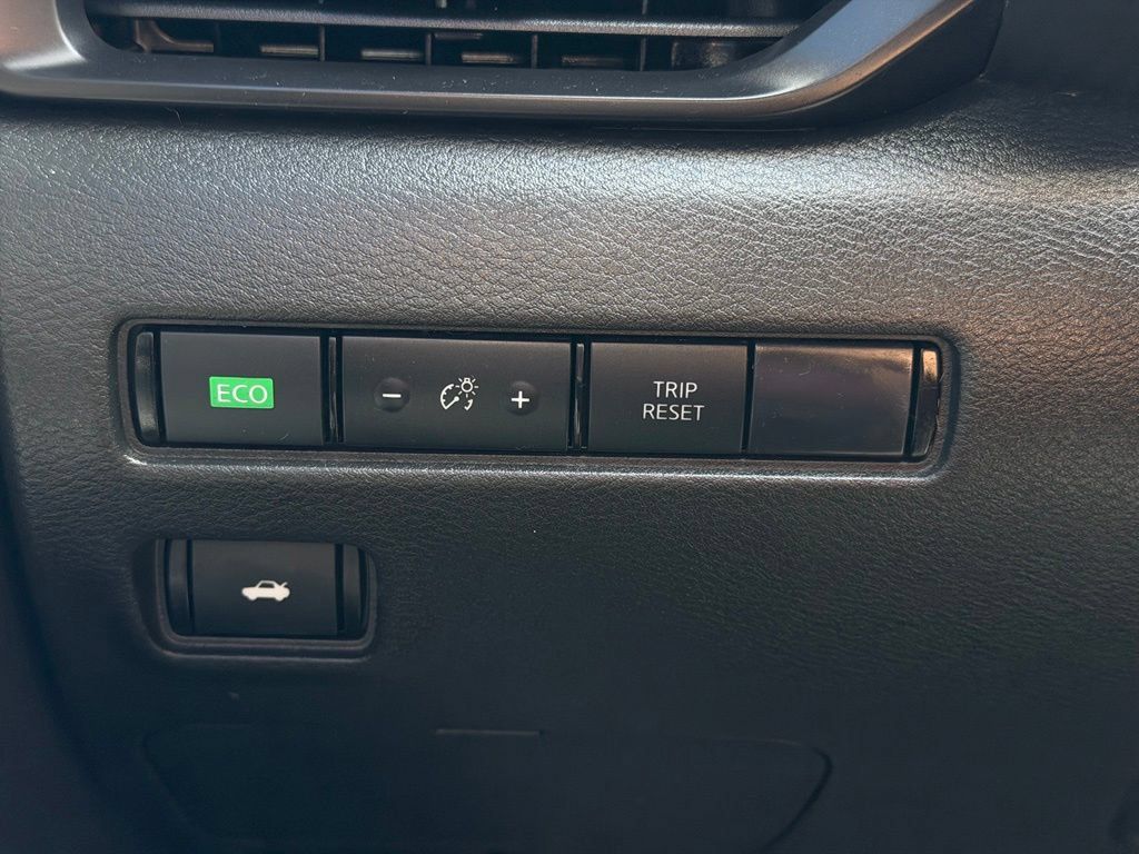 Used 2023 Nissan Sentra S FWD image 24