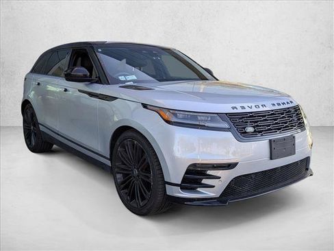 Used 2024 Land Rover Range Rover Velar Dynamic SE AWD/4WD image 3