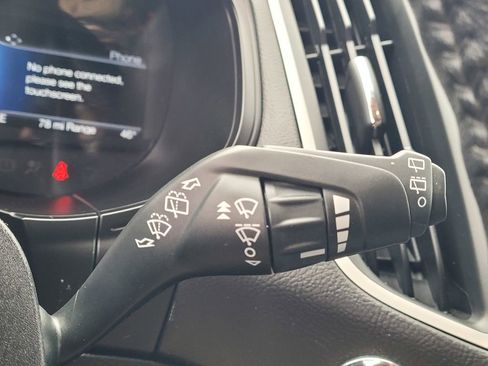 Used 2022 Ford Edge SEL w/ Convenience Package image 17