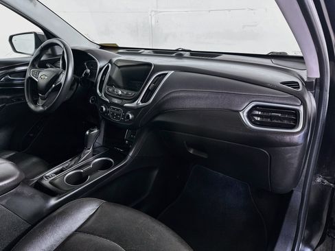 Used 2021 Chevrolet Equinox Premier FWD image 26