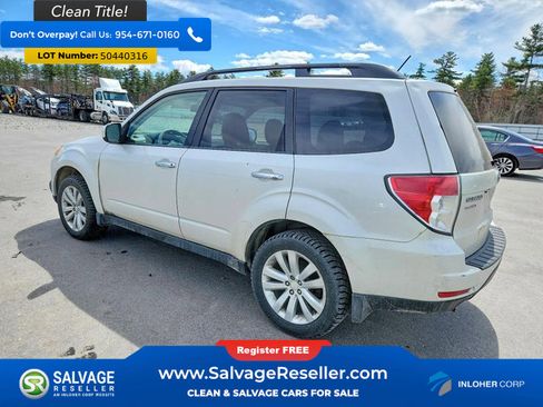Used 2011 Subaru Forester 2.5X Premium image 3