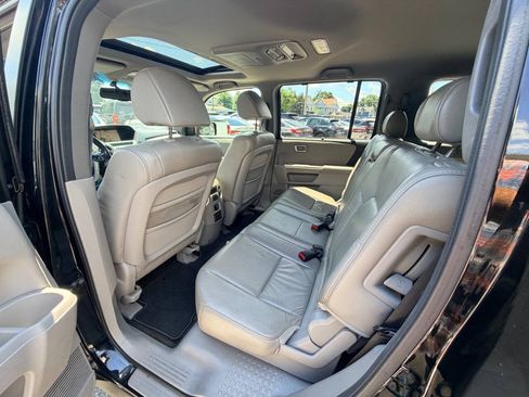 Used 2011 Honda Pilot Touring image 32