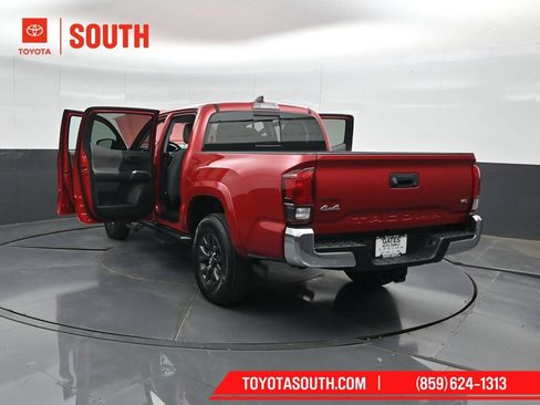 Used 2023 Toyota Tacoma SR5 AWD/4WD image 52