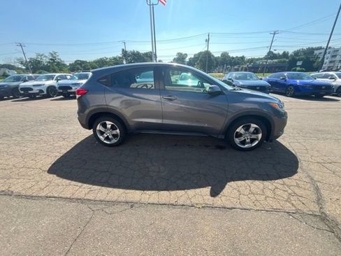 Used 2019 Honda HR-V LX image 22