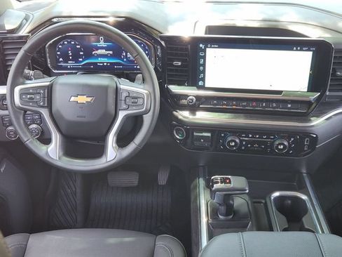 Used 2024 Chevrolet Silverado 1500 LTZ AWD/4WD image 26