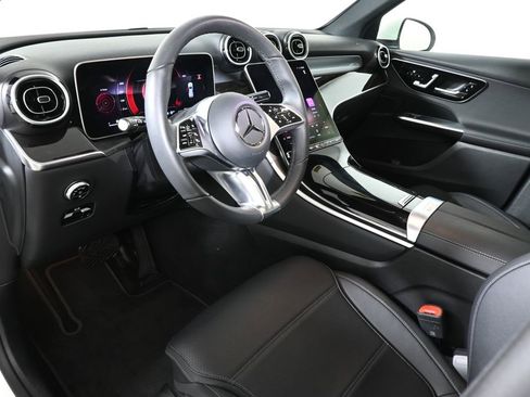 Certified 2025 Mercedes-Benz GLC 300 4MATIC image 13