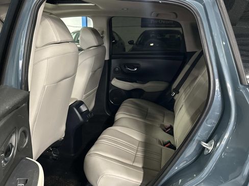 Used 2023 Honda HR-V EX-L image 18