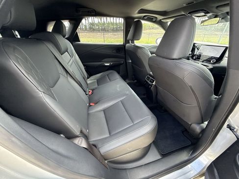 Used 2025 Lexus RX 350 Premium image 17